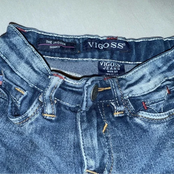 Vigoss Girls 2T Medium Wash Denim Jeans - Picture 3 of 6